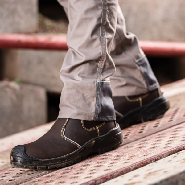 ANVIL CHELSEA BOOTS - Safeco